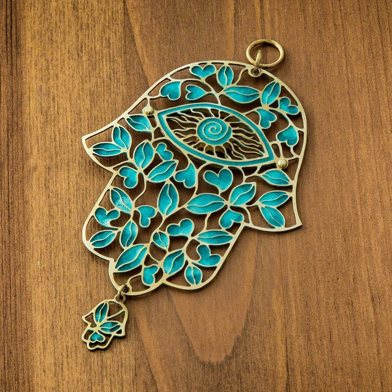 Leaves and Hearts Hamsa